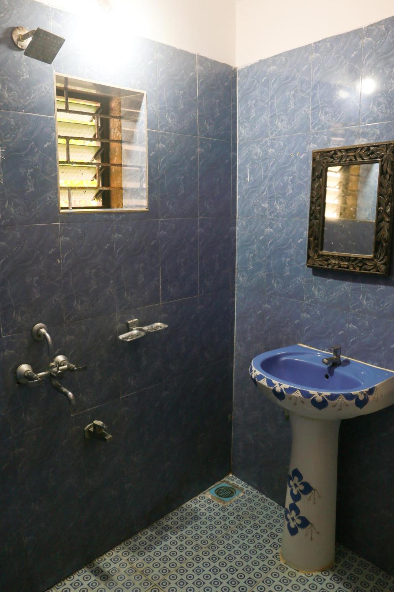 Kumbaya Beachside Hostel & Apartments At Arambol Beach Luaran gambar