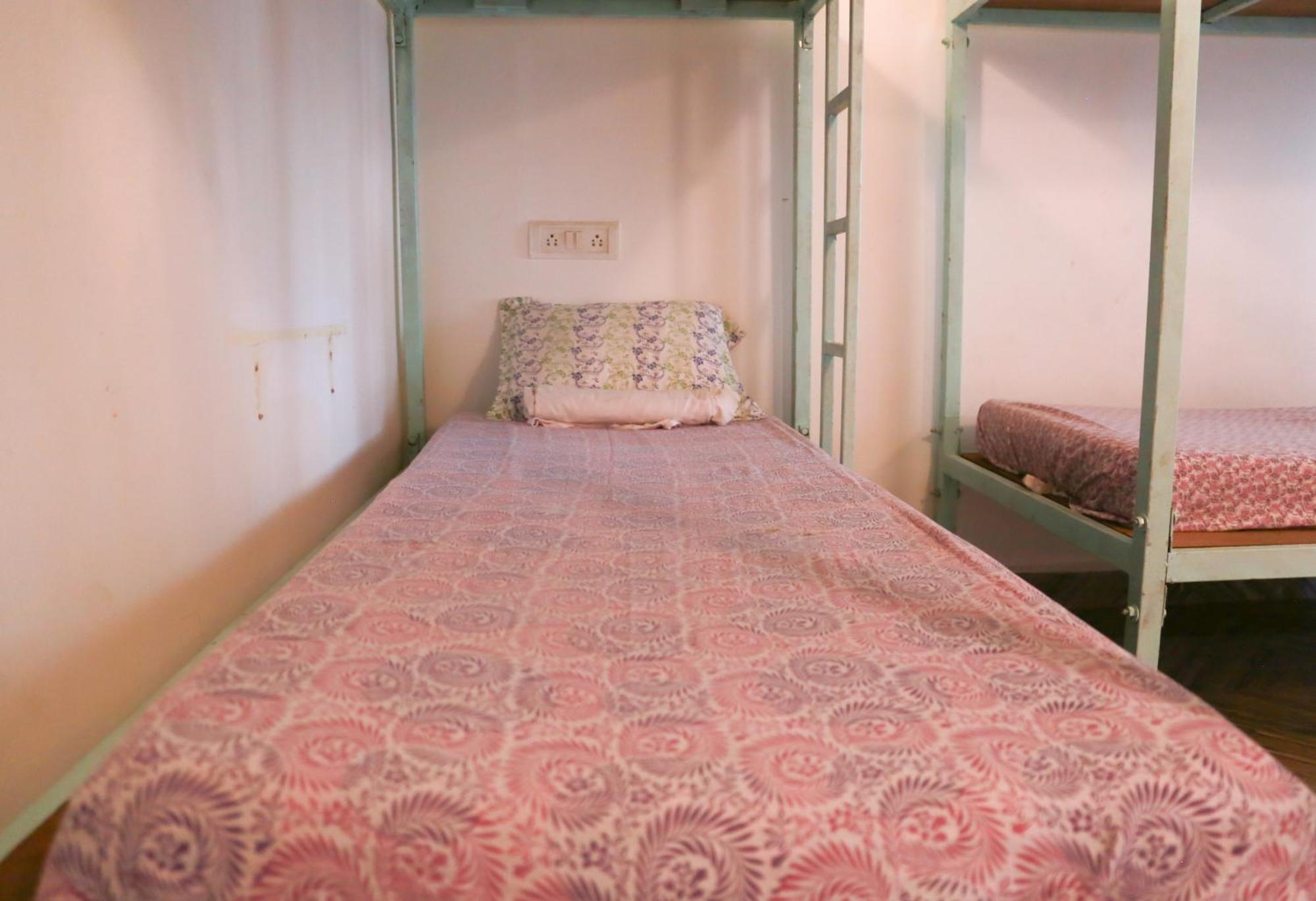 Kumbaya Beachside Hostel & Apartments At Arambol Beach Luaran gambar
